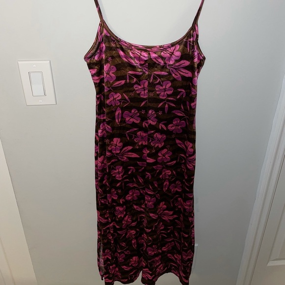 Midi Marciano Vintage Spaghetti Strap Dress - Picture 6 of 6
